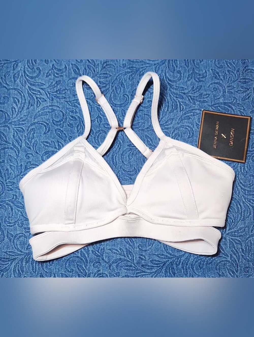 Jenna Dewan x Danskin Limited Collection Cut-out Mesh Sports Bra Lilac Ash SX